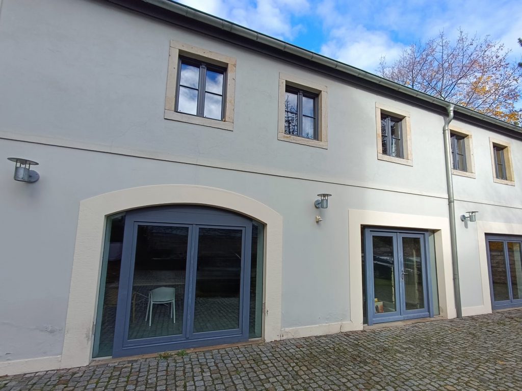 Hospitalstraße 12 Lernraum im Hof